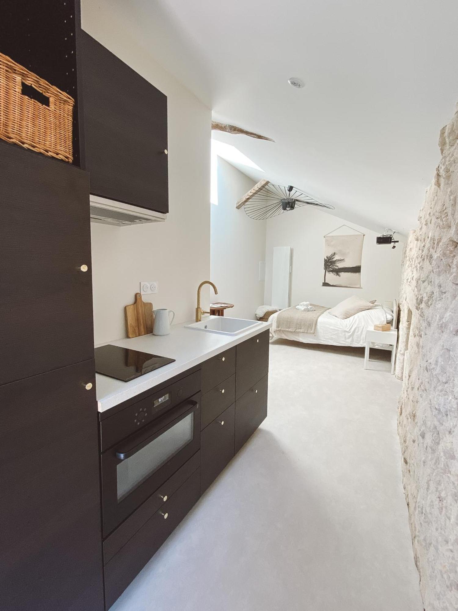 La Parenthese, Joli Studio Avec Terrasse Valeuil Kültér fotó